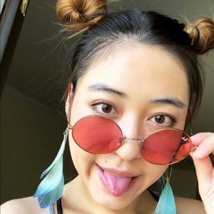 Meet your Posher, Jolee